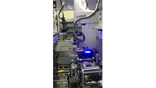 精密焊接自動(dòng)化線(xiàn)-焊接速度快