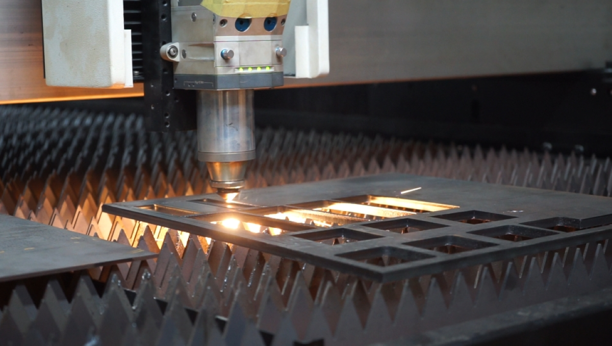 不銹鋼切割的焦點與切割面關(guān)聯(lián)，提升你的切割工藝！